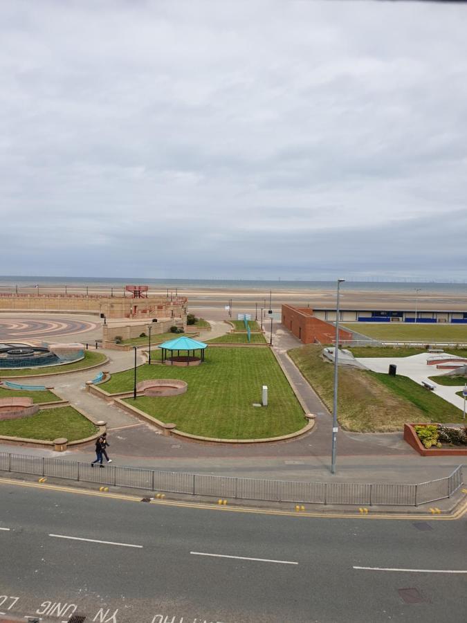 Sand Beach 2* Рил